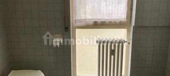 81m² Office in Monza, Italy No. 67933 15