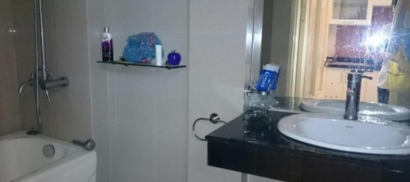 Estudio en Tay Ho, Vietnam No. 3827 5