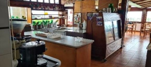 235m² Commercial property in Ischia, Italy No. 12525 24