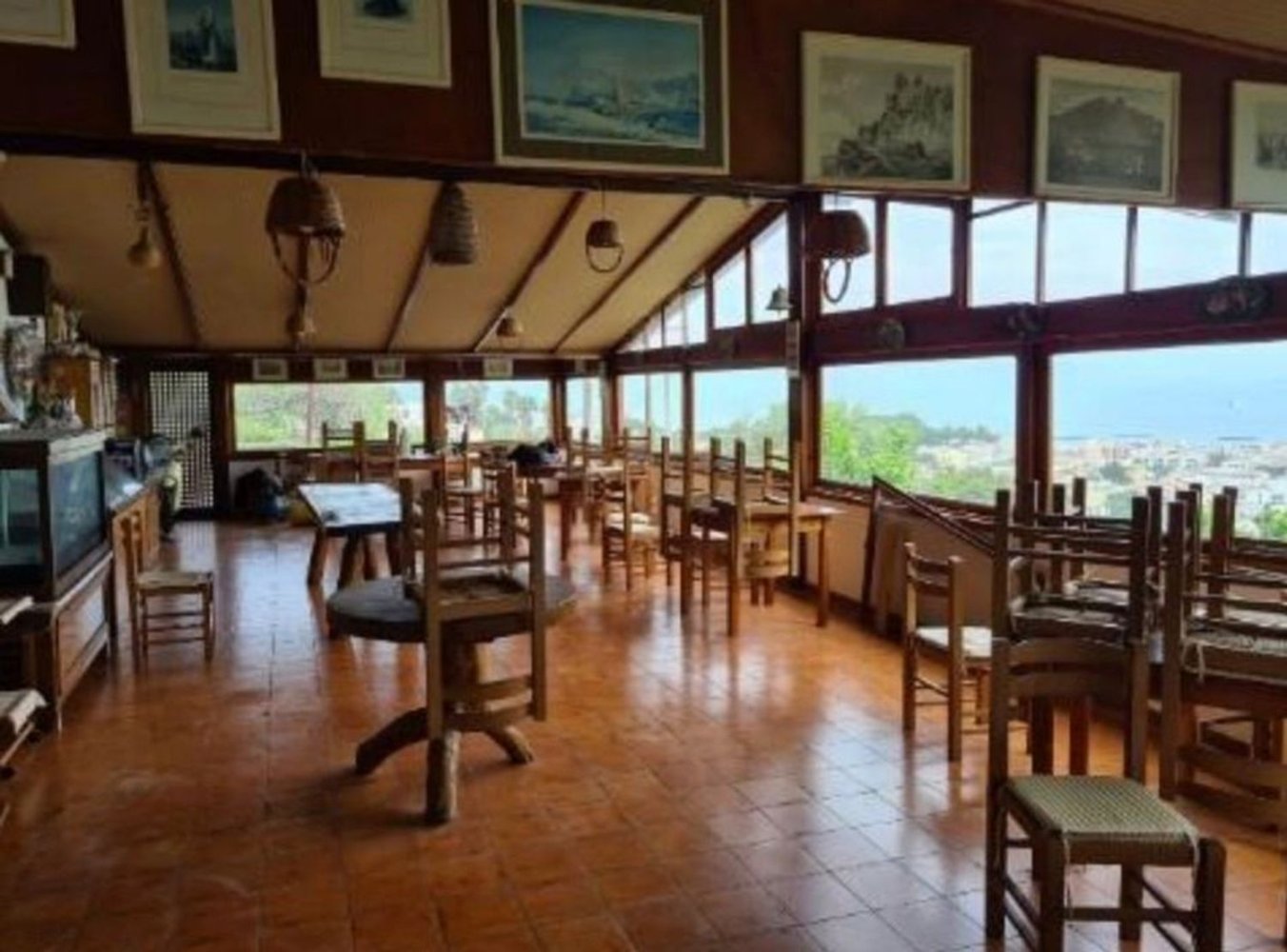 235m² Commercial property in Ischia, Italy No. 12525