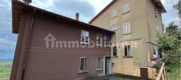 1 bedroom Apartment in Loiano, Italy No. 329768 4