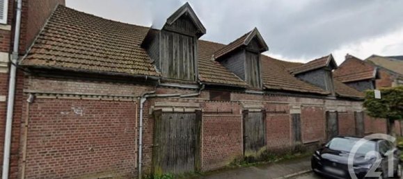 Studio in Montdidier, France No. 301806 2