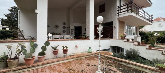 Villa de 9 habitaciónes en Palermo, Italy No. 22595 11