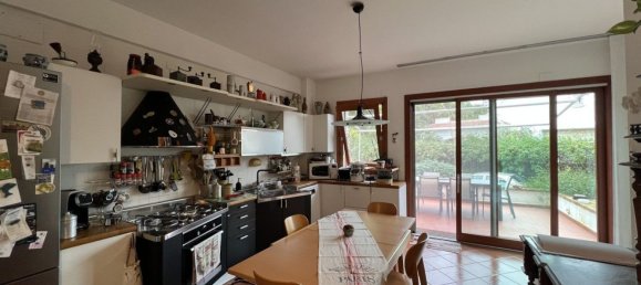 Villa de 9 habitaciónes en Palermo, Italy No. 22595 18