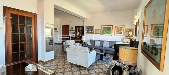 Apartamento T10 em Ancona, Italy N.º 374749 6