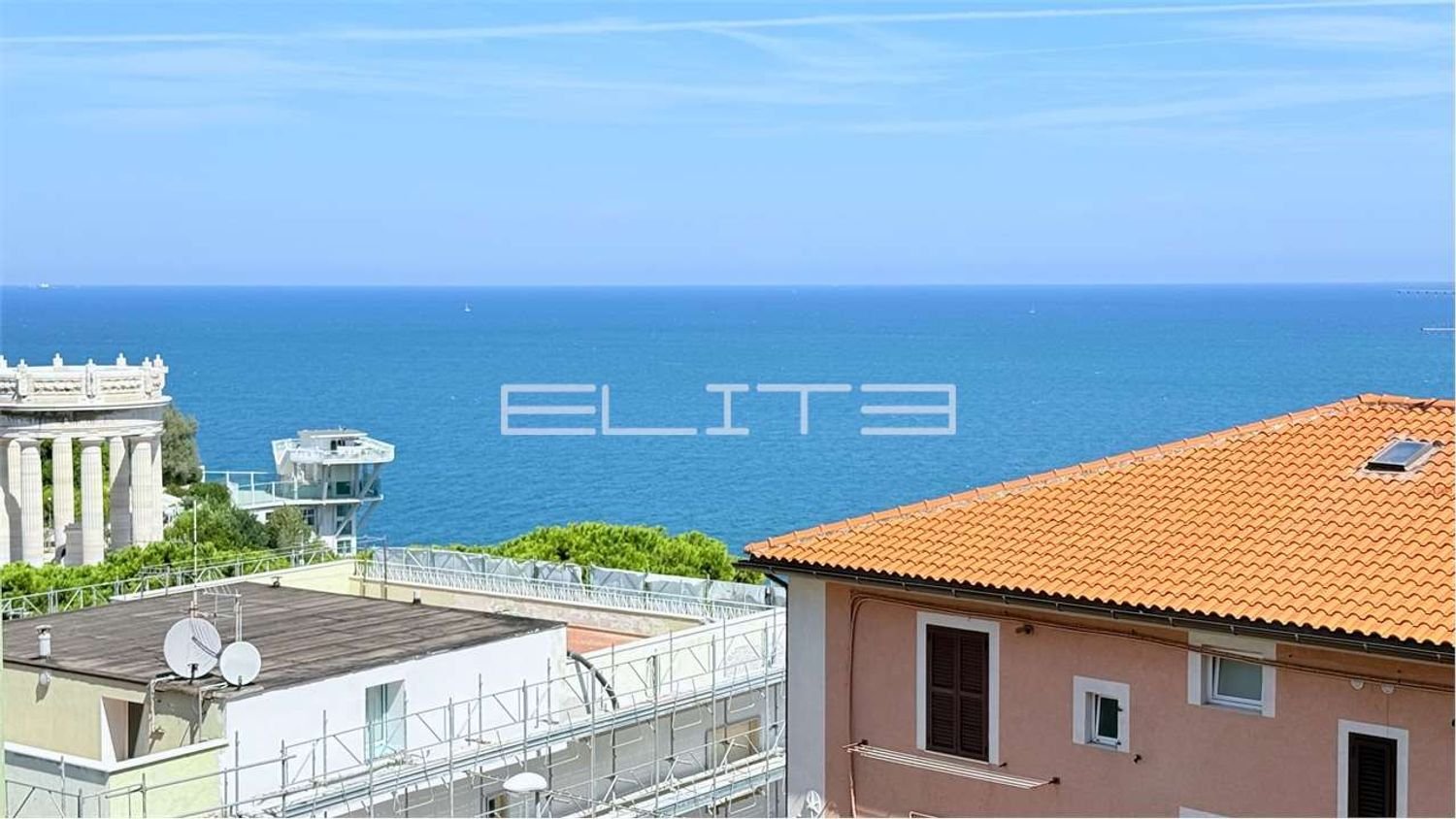 Apartamento T10 em Ancona, Italy N.º 374749