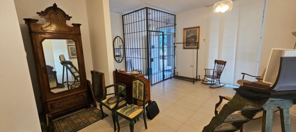 Gewerbliche Immobilie in Taceno, Italy 135m², Nr. 161923 2