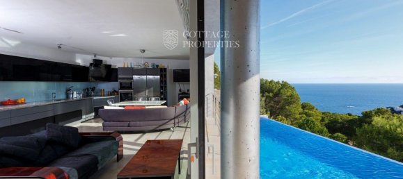 4 bedrooms Villa in Palafrugell, Spain No. 88247 12