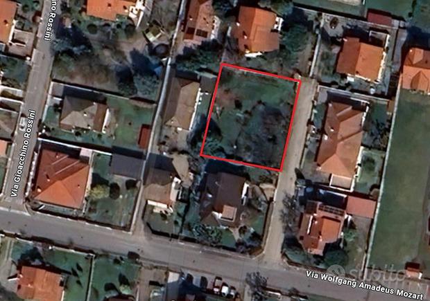 1000m² Land in Vanzaghello, Italy No. 269987