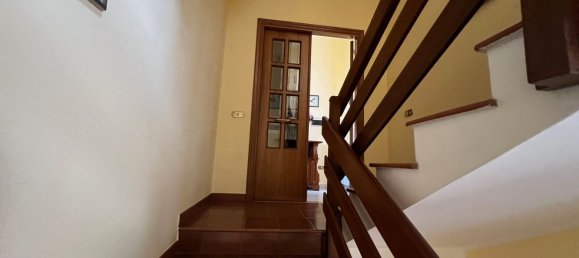 6 rooms House in Casali del Manco, Italy No. 183873 22