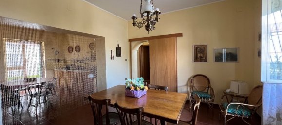 6 rooms House in Casali del Manco, Italy No. 183873 8