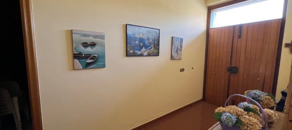 6 rooms House in Casali del Manco, Italy No. 183873 4