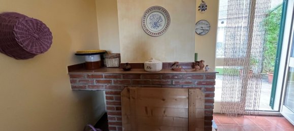 6 rooms House in Casali del Manco, Italy No. 183873 13