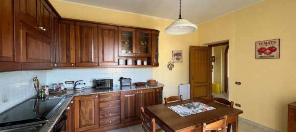 6 rooms House in Casali del Manco, Italy No. 183873 34