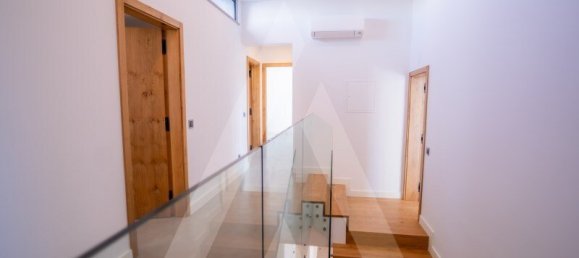 Casa T5 em Quarteira, Portugal N.º 31938 31