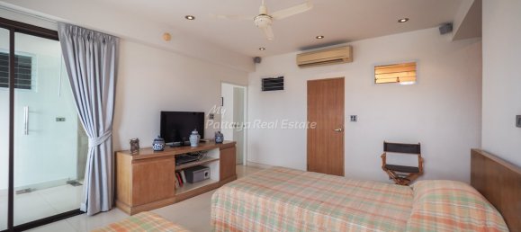 3 bedrooms Condo in Pattaya, Thailand No. 8417 22