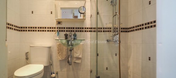 3 bedrooms Condo in Pattaya, Thailand No. 8417 16