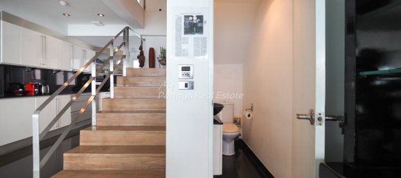 3 bedrooms Condo in Pattaya, Thailand No. 8417 11