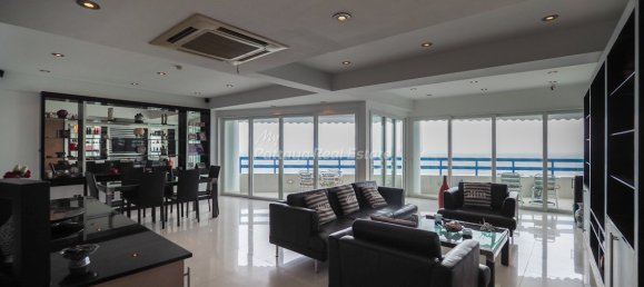 3 bedrooms Condo in Pattaya, Thailand No. 8417 3