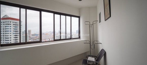 3 bedrooms Condo in Pattaya, Thailand No. 8417 25