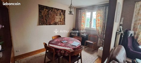 Casa de 3 dormitorios en Sarcelles, France No. 171232 2