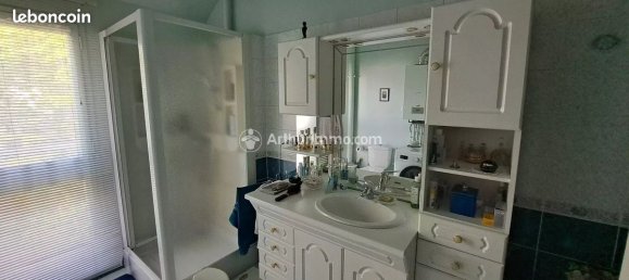 Casa de 3 dormitorios en Sarcelles, France No. 171232 13