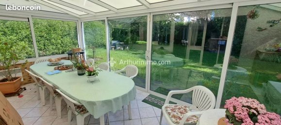 Casa de 3 dormitorios en Sarcelles, France No. 171232 3