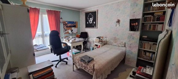 Casa de 3 dormitorios en Sarcelles, France No. 171232 9