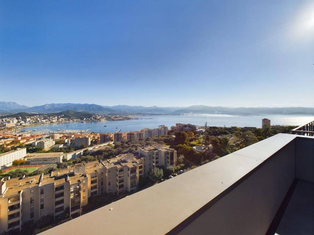3 bedrooms Apartment in Ajaccio, France No. 157854