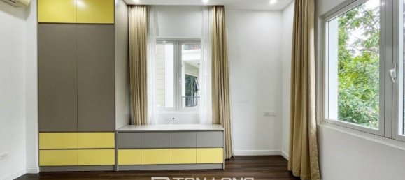 4 غرف نوم منزل في Long Bien, Vietnam رقم 741 16