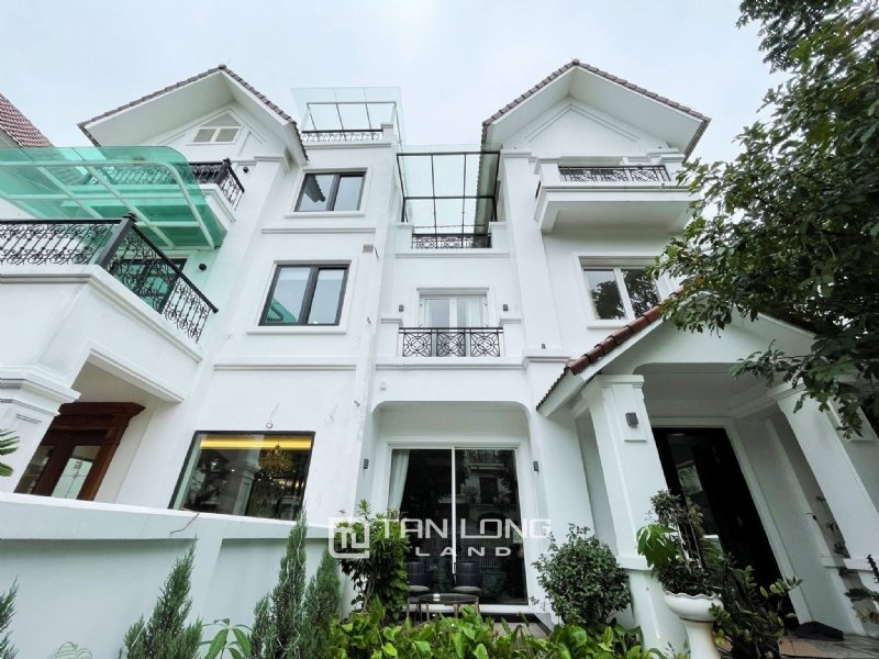 4 غرف نوم منزل في Long Bien, Vietnam رقم 741