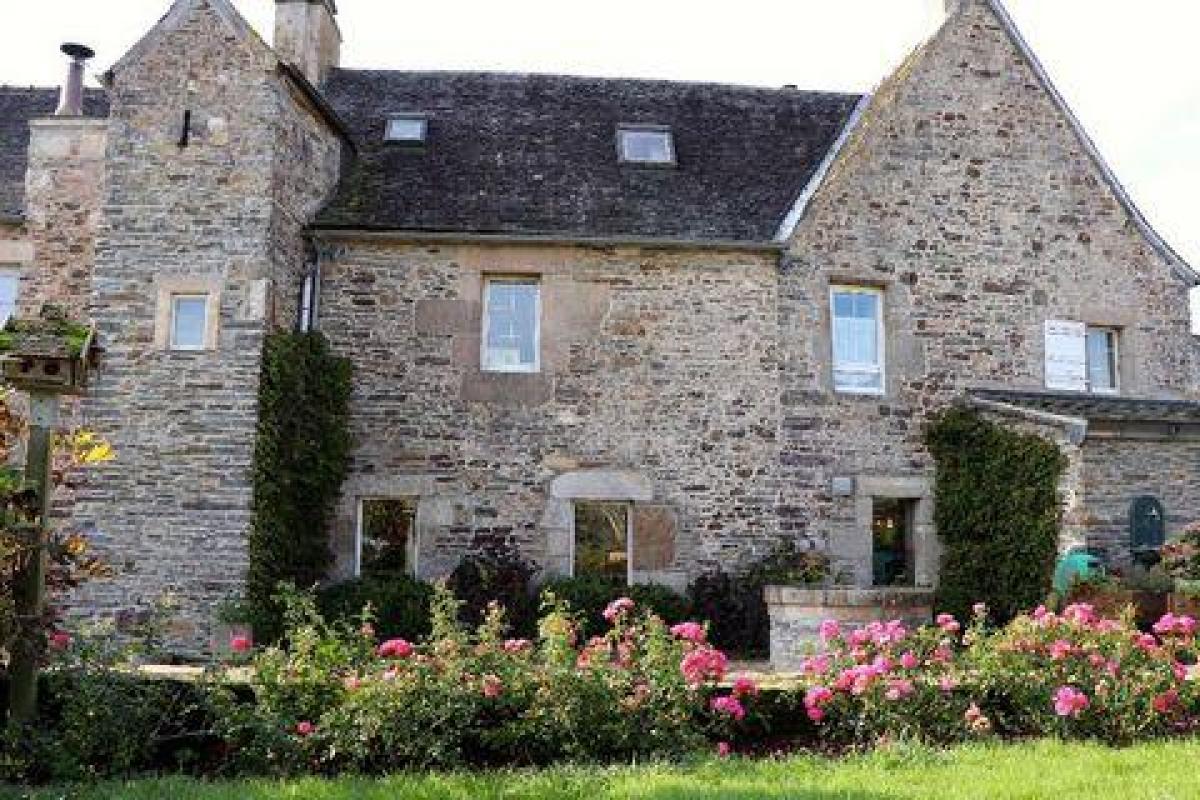 6 bedrooms House in Morlaix, France No. 8595