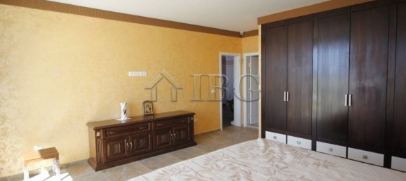 Квартира с 4 спальнями в Свети-Влас, Болгария № 1121 30