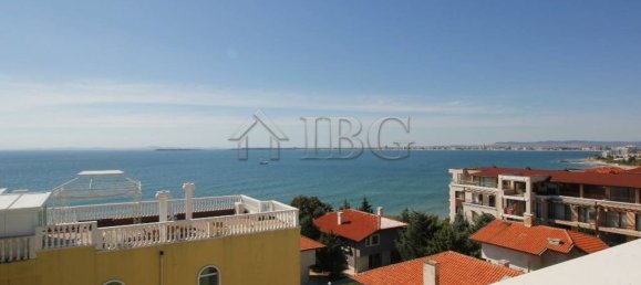 Квартира с 4 спальнями в Свети-Влас, Болгария № 1121 3