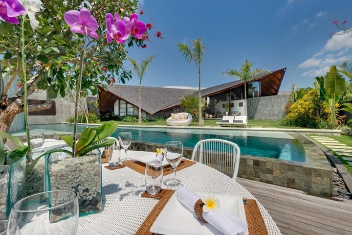 4 Schlafzimmer Villa in Seminyak, Indonesia, Nr. 2986