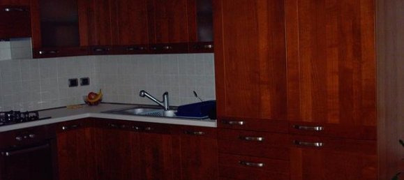 2 rooms Apartment in Bergamo, Italy No. 253835 4