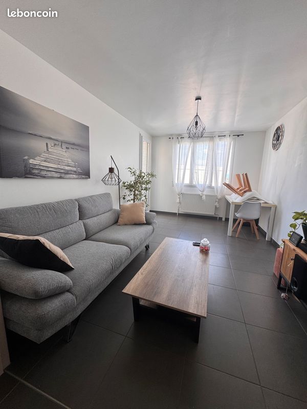 1 bedroom Apartment in Tournon-sur-Rhone, France No. 316543