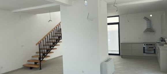 Villa T4 em Bar, Montenegro N.º 332 7