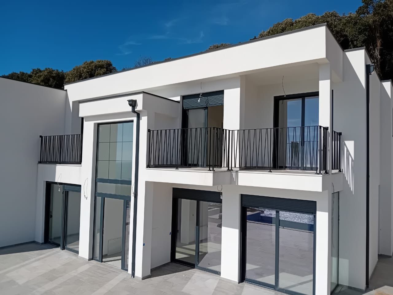 Villa T4 em Bar, Montenegro N.º 332