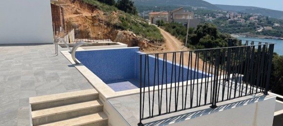 Villa T4 em Bar, Montenegro N.º 332 3