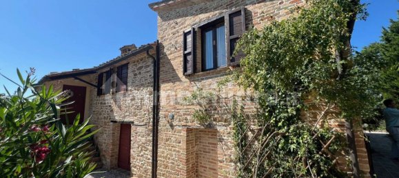 Дом с 4 спальнями в Арчевиа, Италия № 295003 20