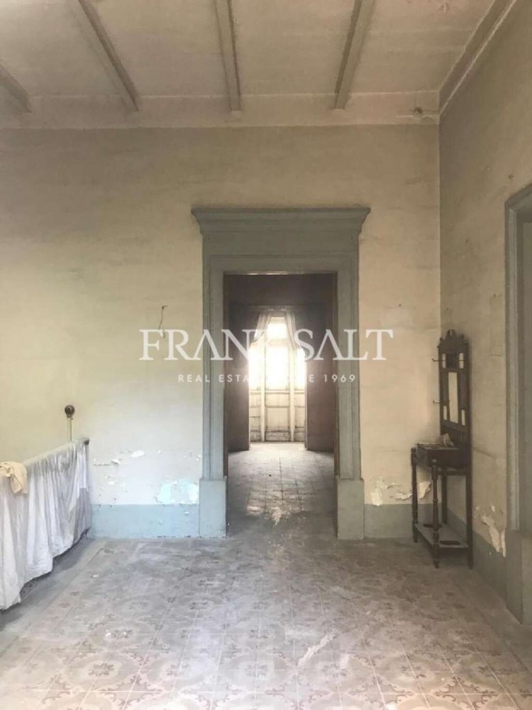 Büro in Paola, Malta 252m², Nr. 12129