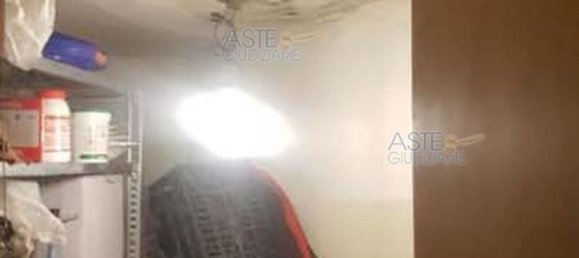 4 rooms Apartment in Rome, Italy No. 205756 7