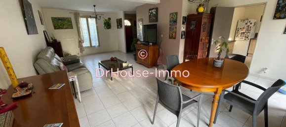 3 Schlafzimmer Haus in Limay, France, Nr. 177850 4