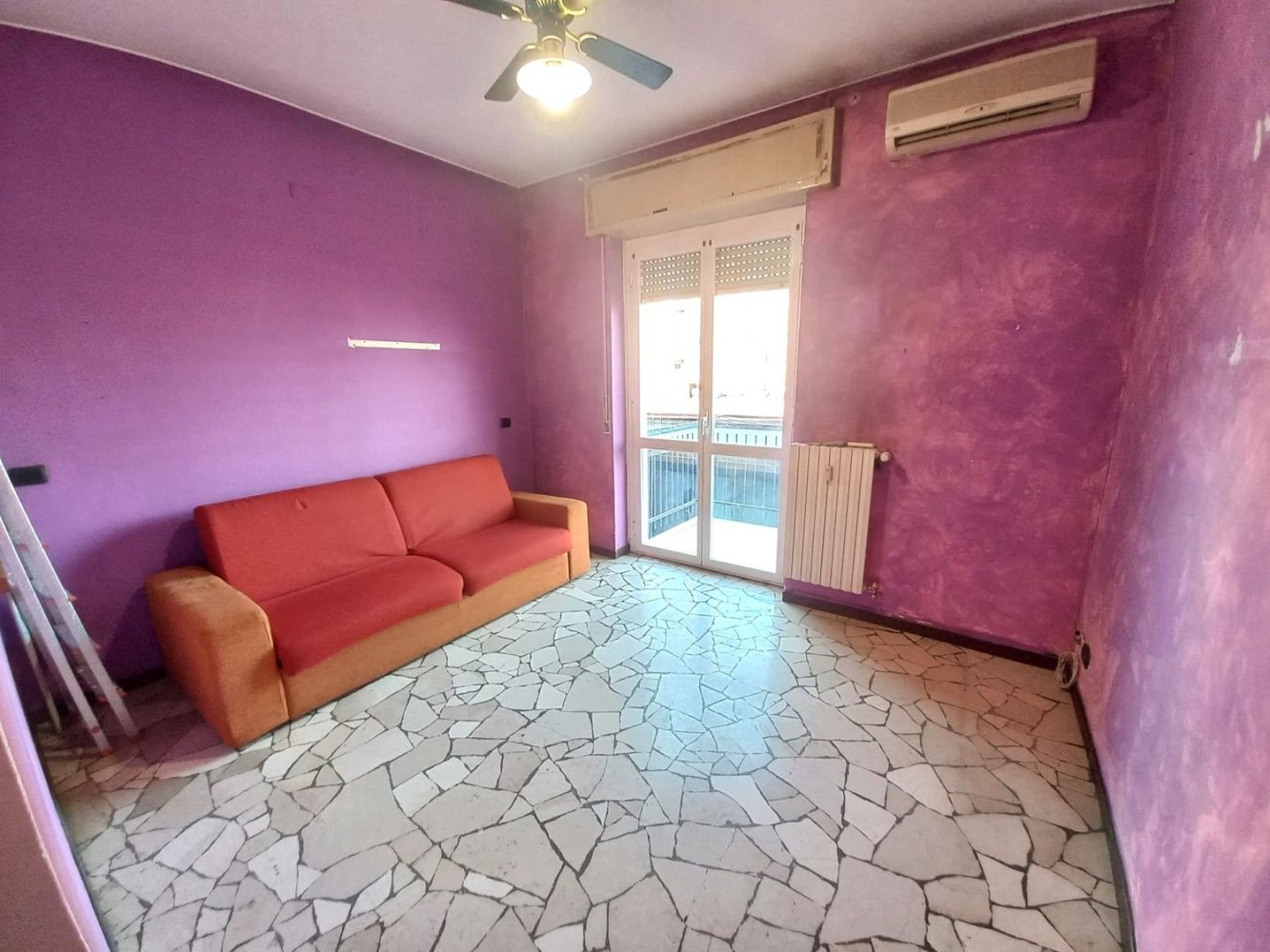 Квартира с 2 комнатами в Виньяте, Италия № 15183