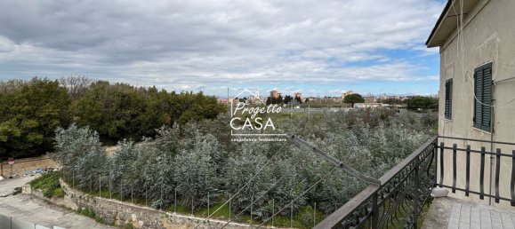 4 rooms Apartment in Naples, Italy No. 10503 44