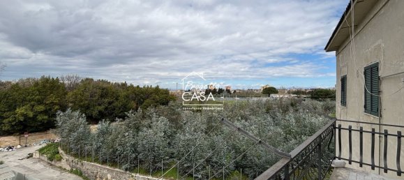 4 rooms Apartment in Naples, Italy No. 10503 16