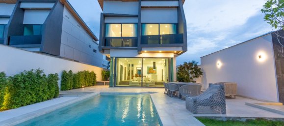 3 bedrooms Villa in Rawai, Thailand No. 8630 13