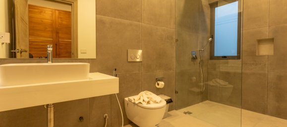 3 bedrooms Villa in Rawai, Thailand No. 8630 14