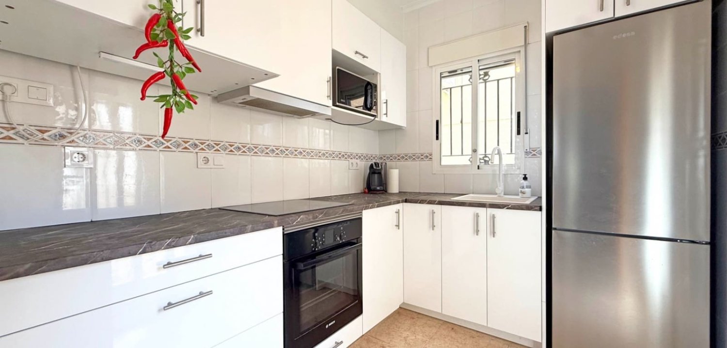 3 غرف نوم منزل في Alicante, Spain رقم 174690